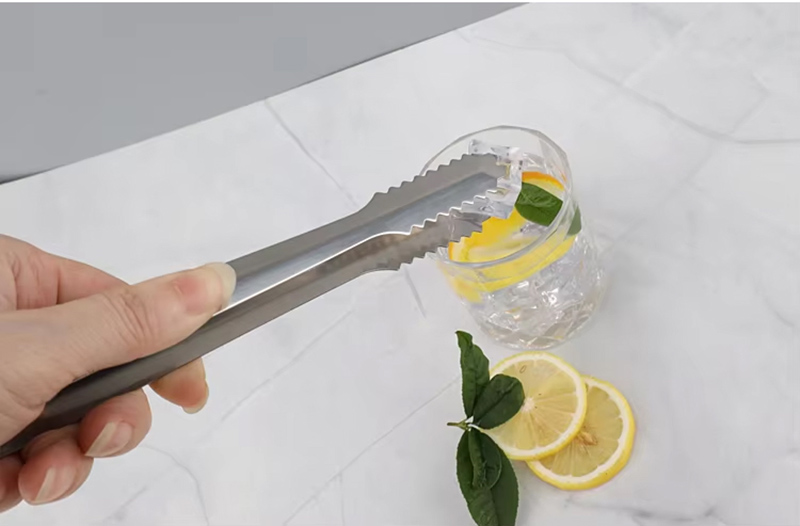 Ice-Tongs_06