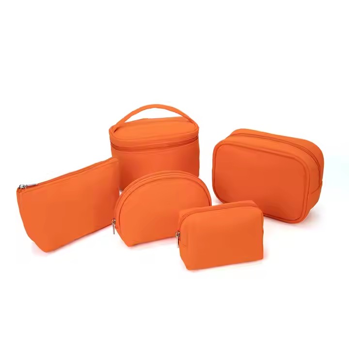 Cosmetic bag 8-1